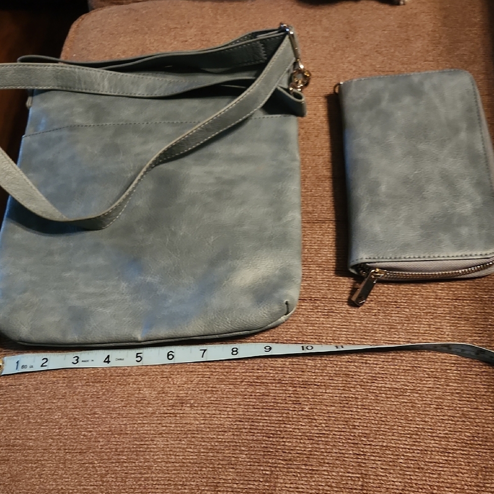 Thirty-One Blue Crossover and All About the Benjamins  Wallet
